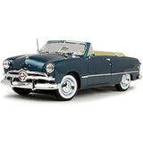 1949 Ford Convertible 1:18 Scale Diecast Model by Maisto